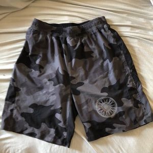 Men’s SoulCycle Shorts Camo Size Small